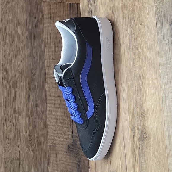 Van's Cruze Too Cc Brand new in the box authentic uper leather and textile. - Picture 10 of 14